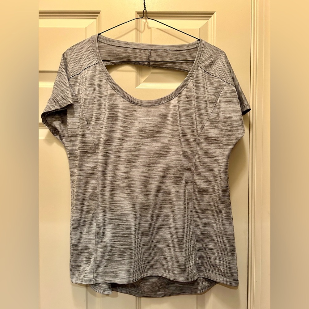 Xersion Women’s Workout Top Size Large
